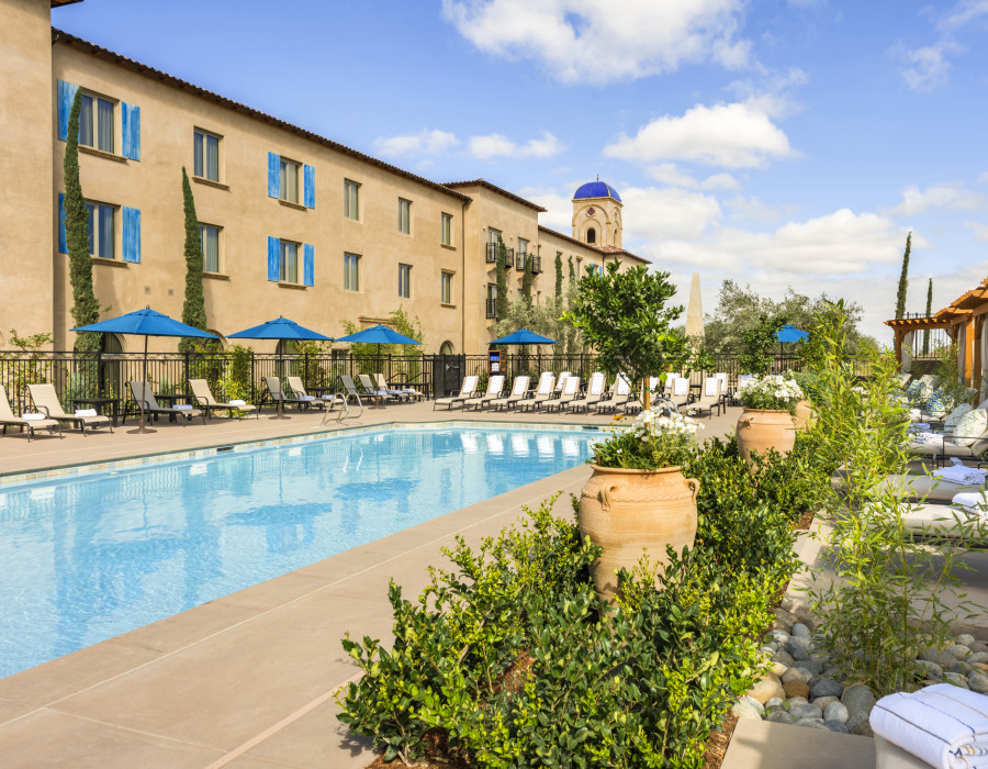 Paso Robles Vineyard Resort Pool